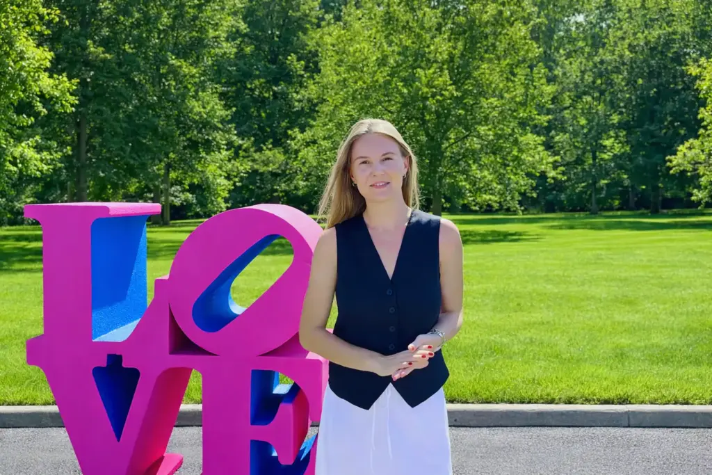 Instalación independiente de la letra LOVE 1